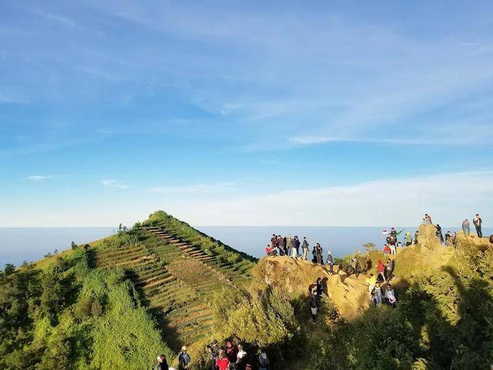 Bukit Sikunir, Dieng