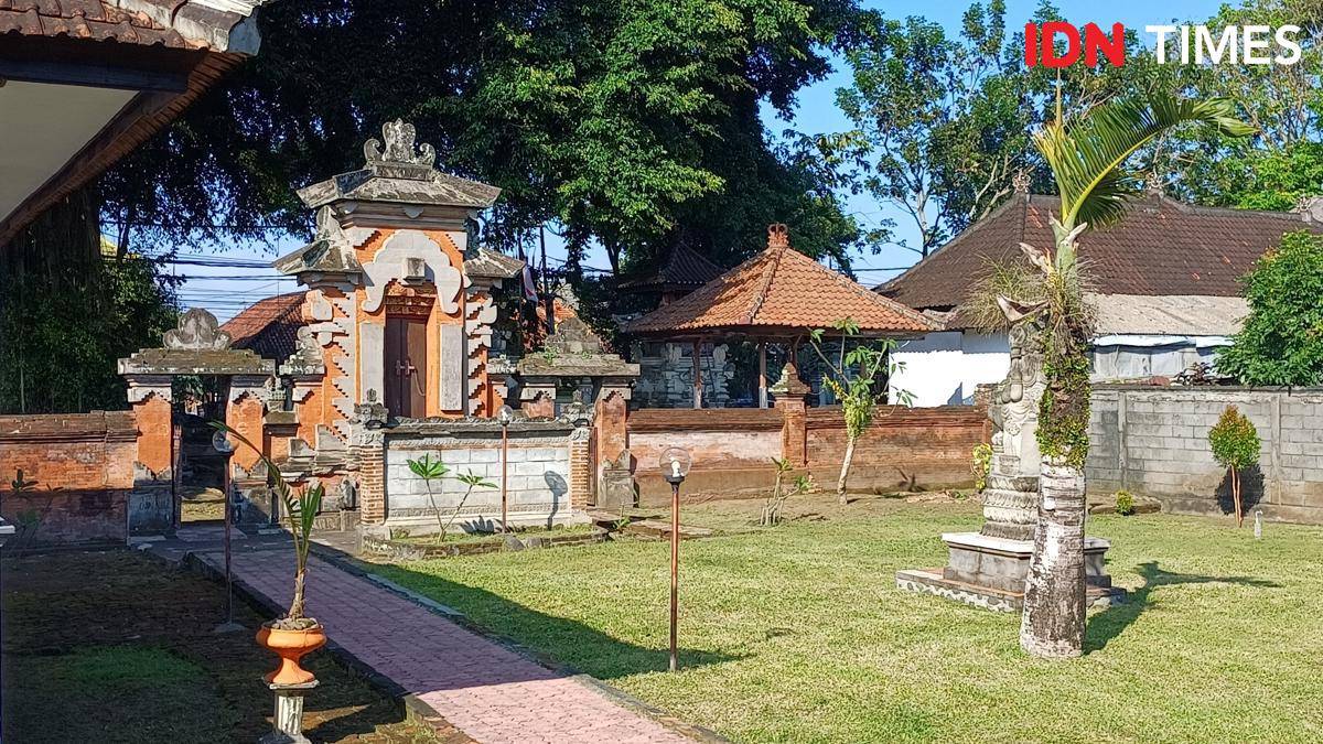 Potret halaman Puri Agung Negara Djembrana, Jembrana, Bali Barat