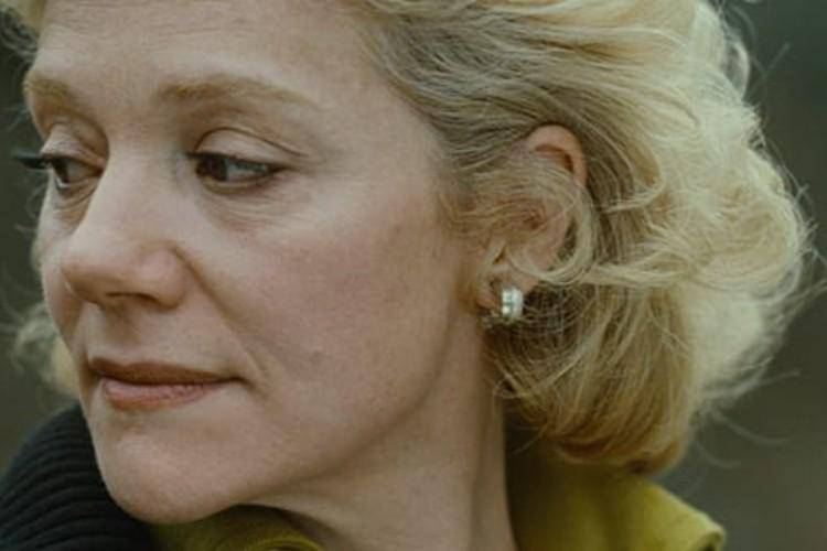 The Headless Woman