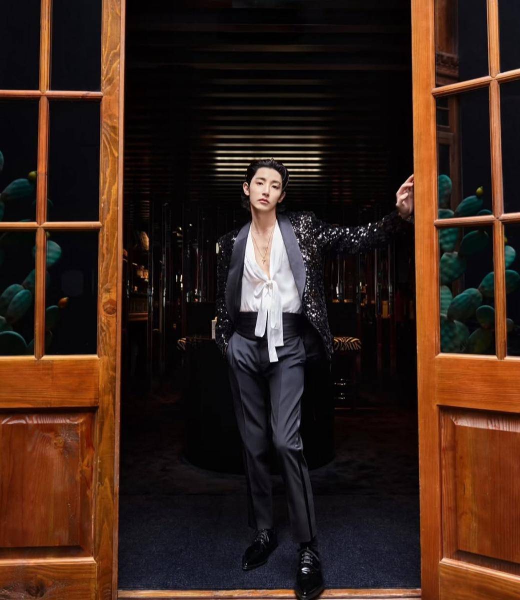 Lee Soo Hyuk (instagram.com/leesoohyuk) 