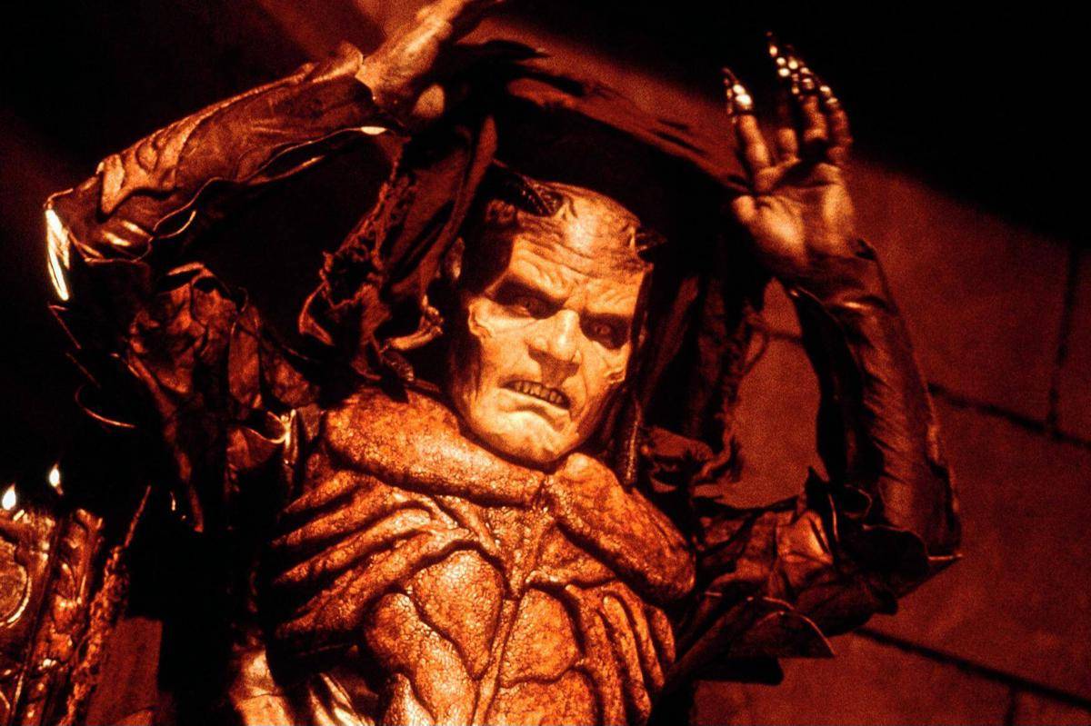adegan dalam film Wishmaster