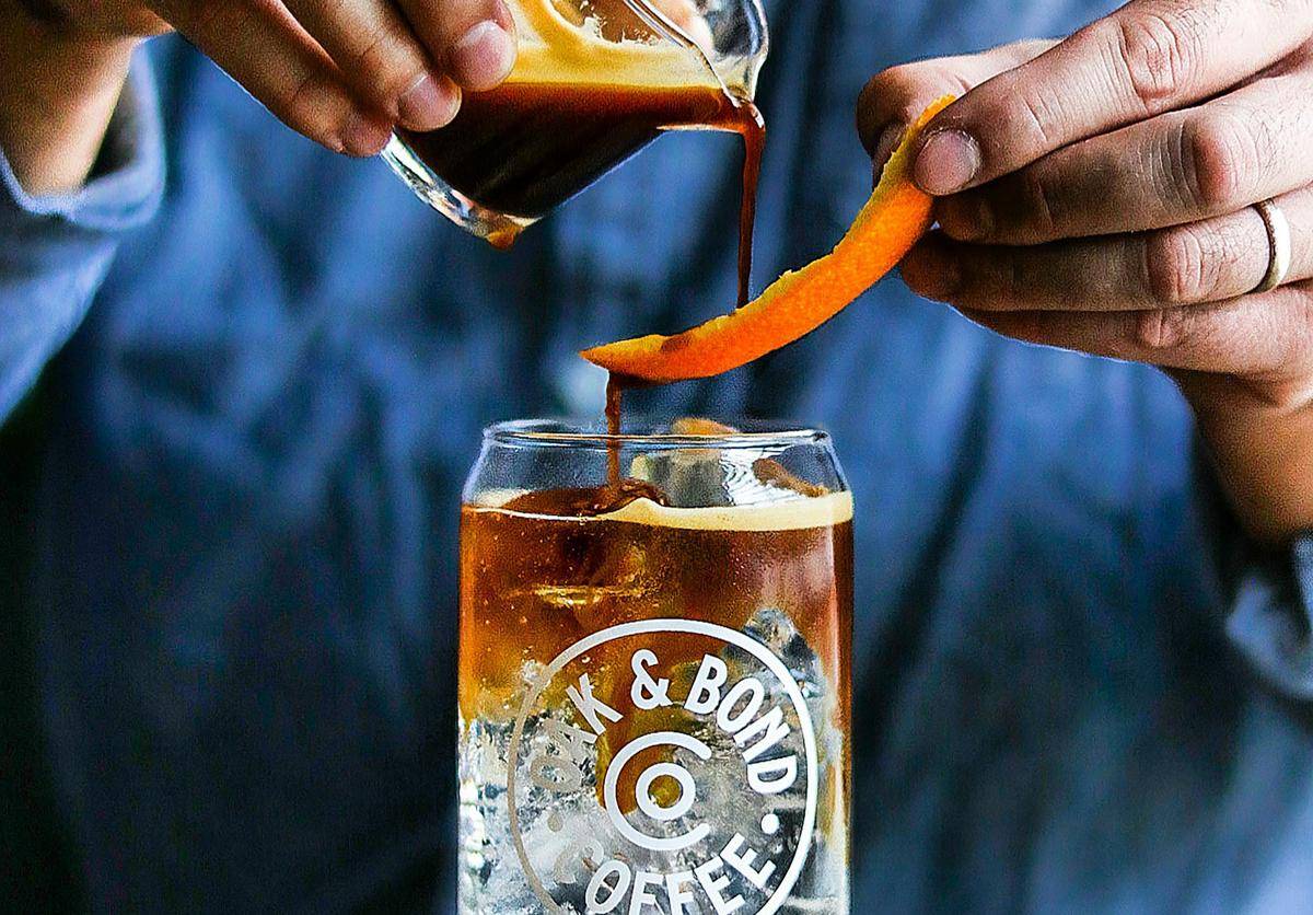 ilustrasi espresso tonic