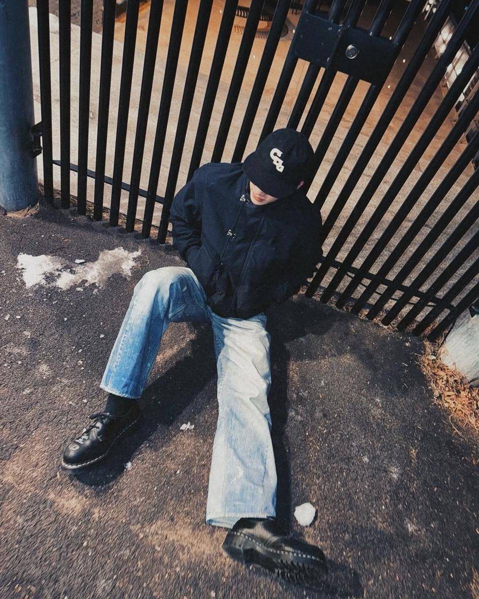 Outfit Bang Chan Stray Kids 