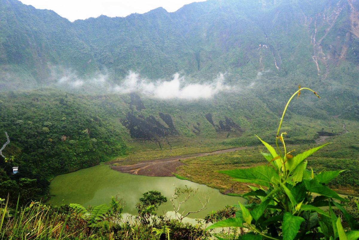 Kawah Gunung Galunggung (dok.pribadi/Gusti Nur Iwari)