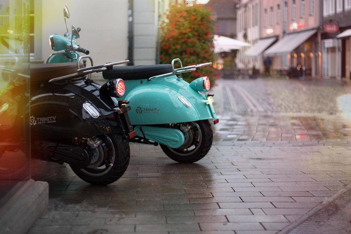 ILustrasi sewa motor (Pixabay/Trinity_Elektroroller)