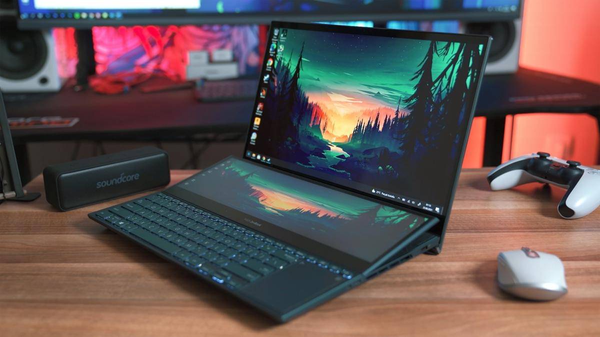 ilustrasi laptop gaming 