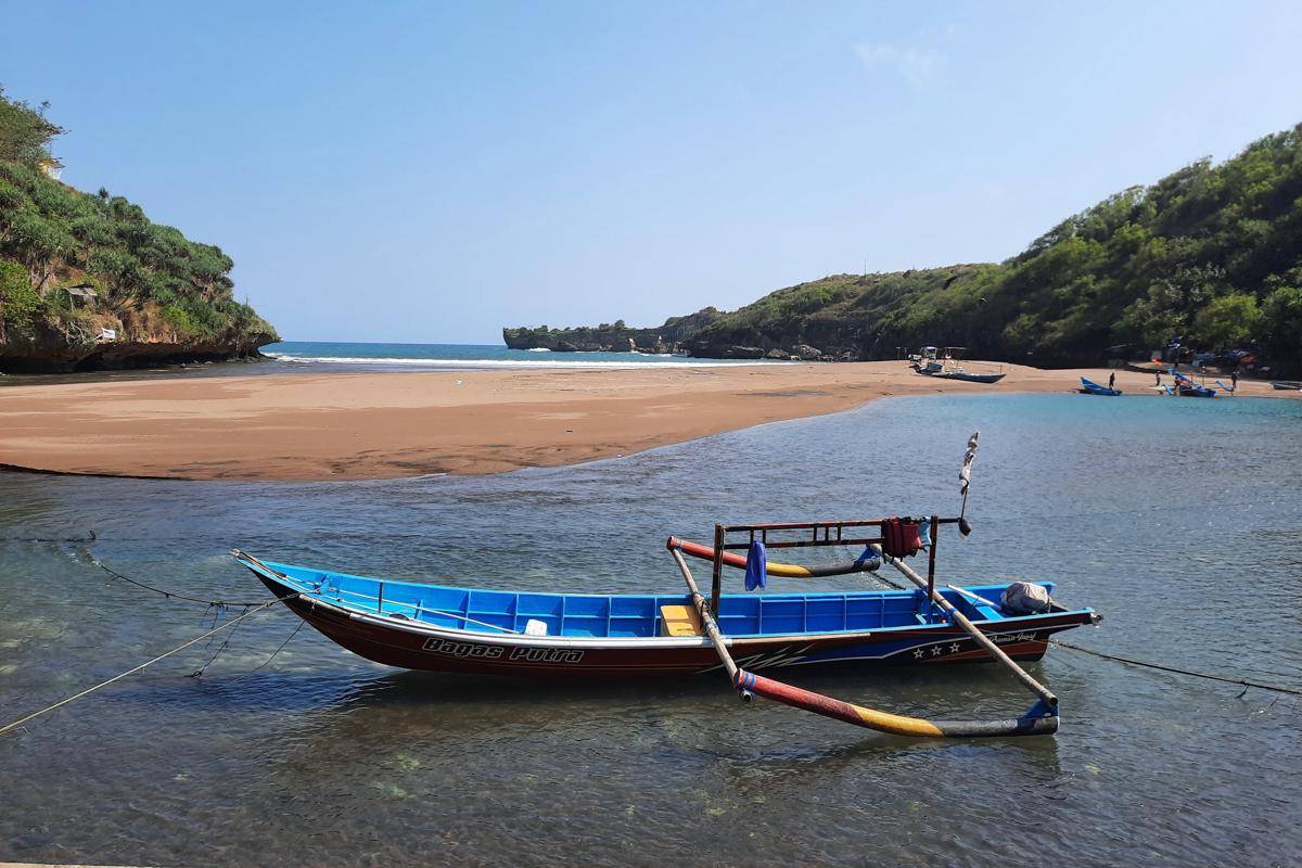 Pantai Baron, Gunungkidul, Yogyakarta 