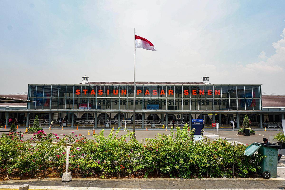 potret Stasiun Pasar Senen (commons.wikimedia.org/Gaudi Renanda)