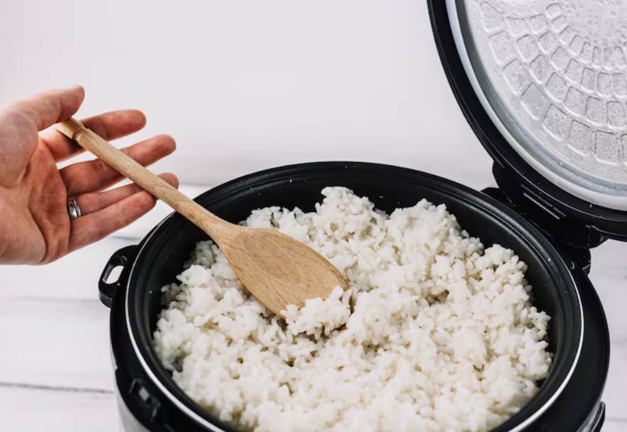 ilustrasi masak nasi