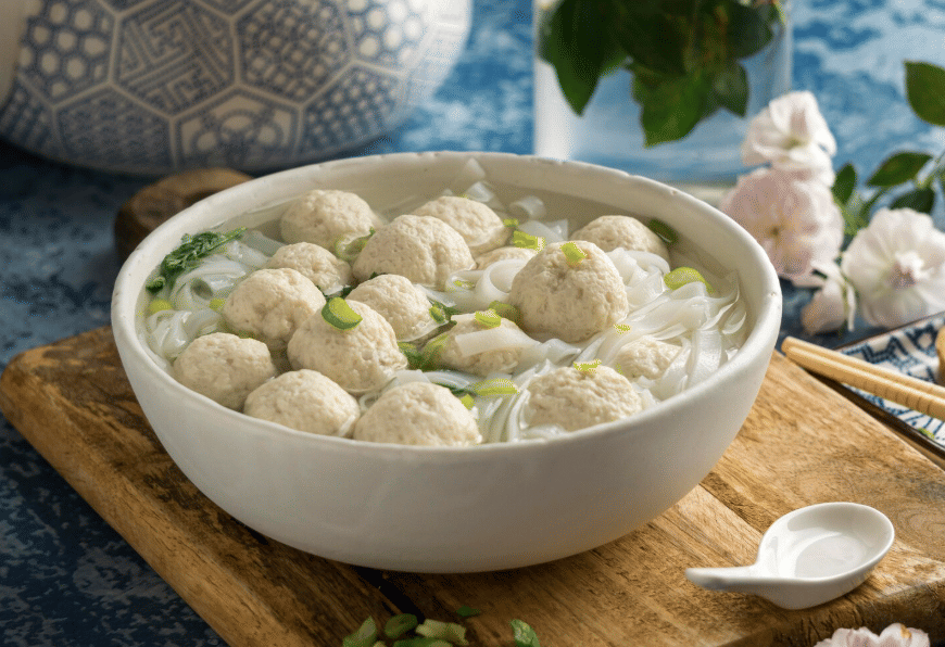 ilustrasi bakso ikan tenggiri