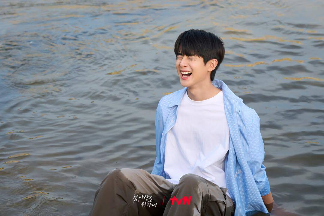 Still cut Love, Take Two (dok.tvN/Love, Take Two)
