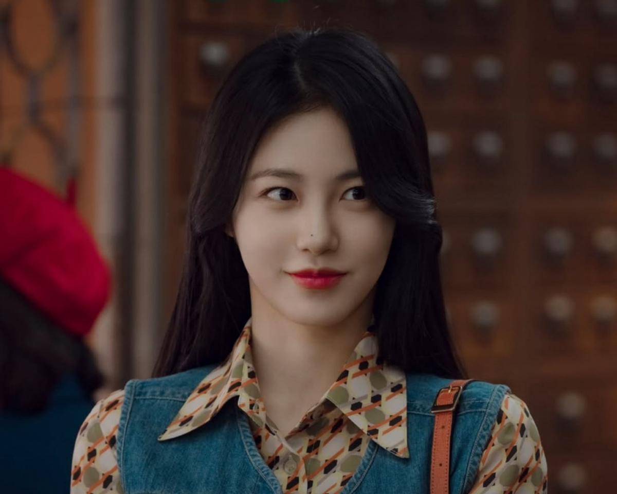 potret Shin Ye Eun di drakor A Hundred Memories
