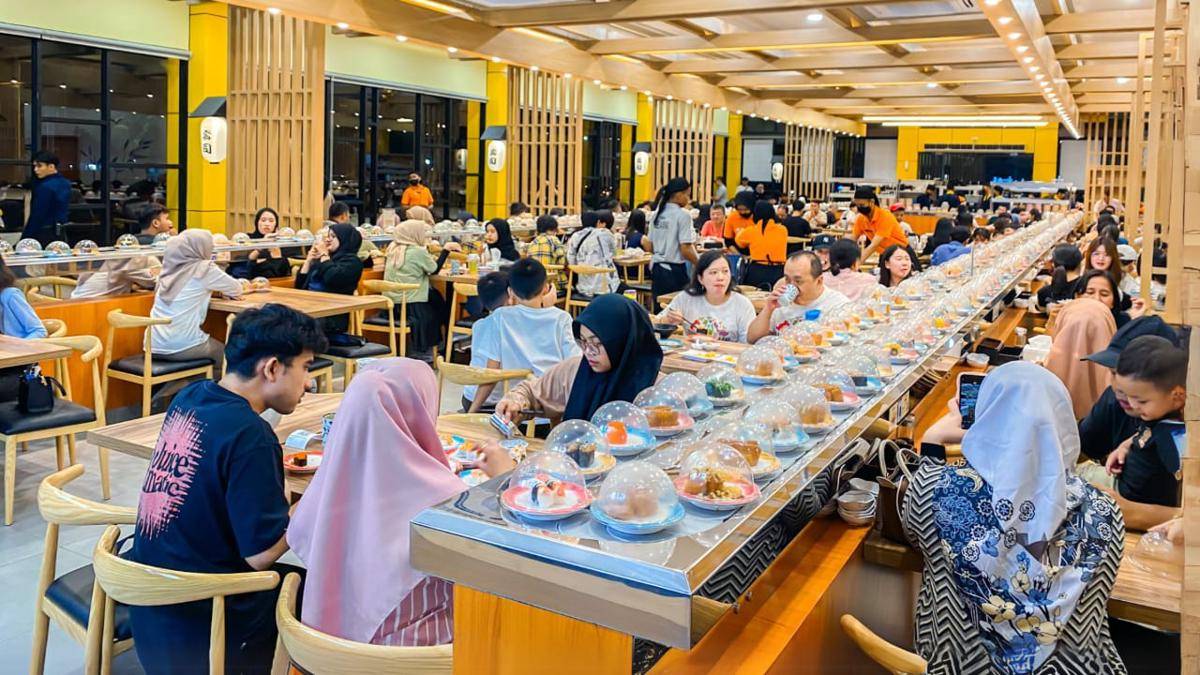 Getol Bikin Promo, Ini Potongan Harga Sushi Mentai untuk HUT RI 2025 (IDN Times/2025)