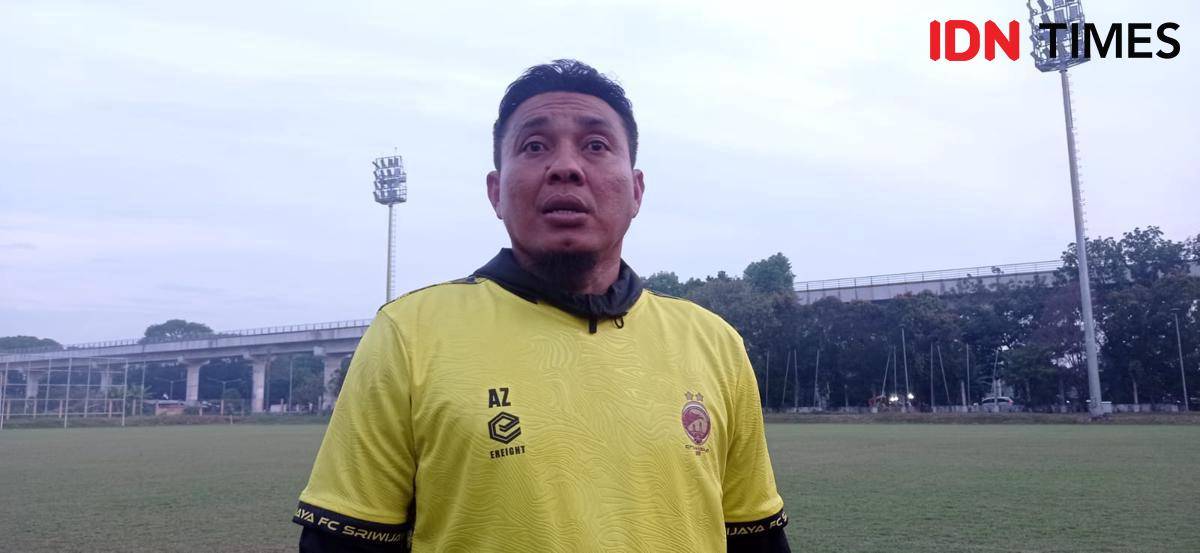 Pelatih Sriwijaya FC Achmad Zulkifli (IDN Times/Feny Maulia Agustin)