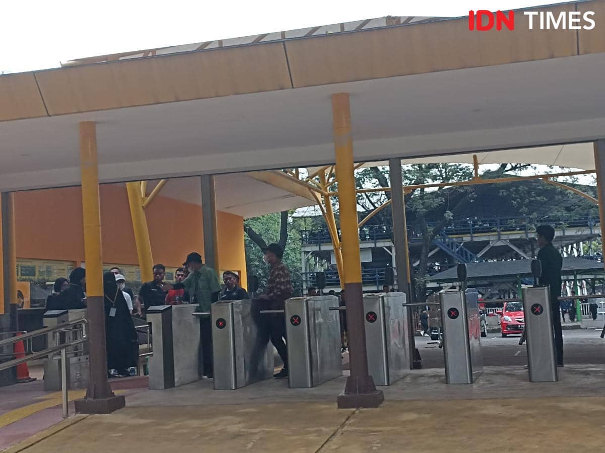 Potret pintu masuk Ragunan