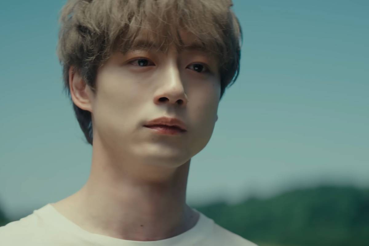Kentaro Sakaguchi di cuplikan trailer MV DREAM - Lisa BLACKPINK (youtube.com/LLOUD Official)