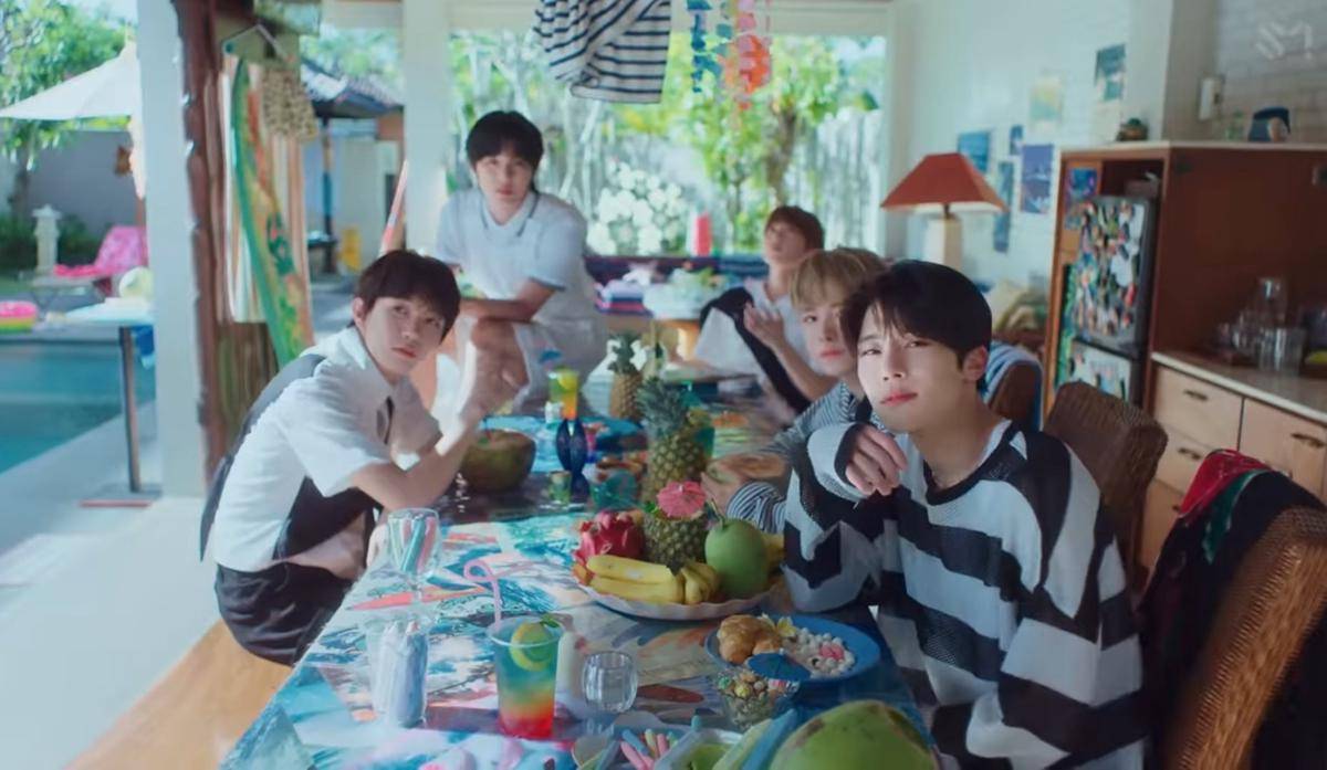 Potret NCT Wish di Lumbini Villas and Spa, Bali 