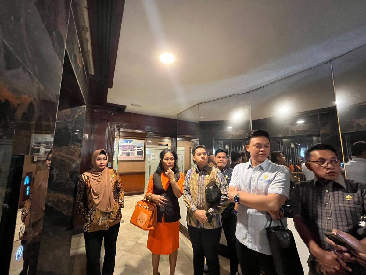 dprd medan 3.jpg