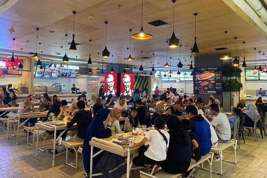 Food Court Lippo Mall Puri