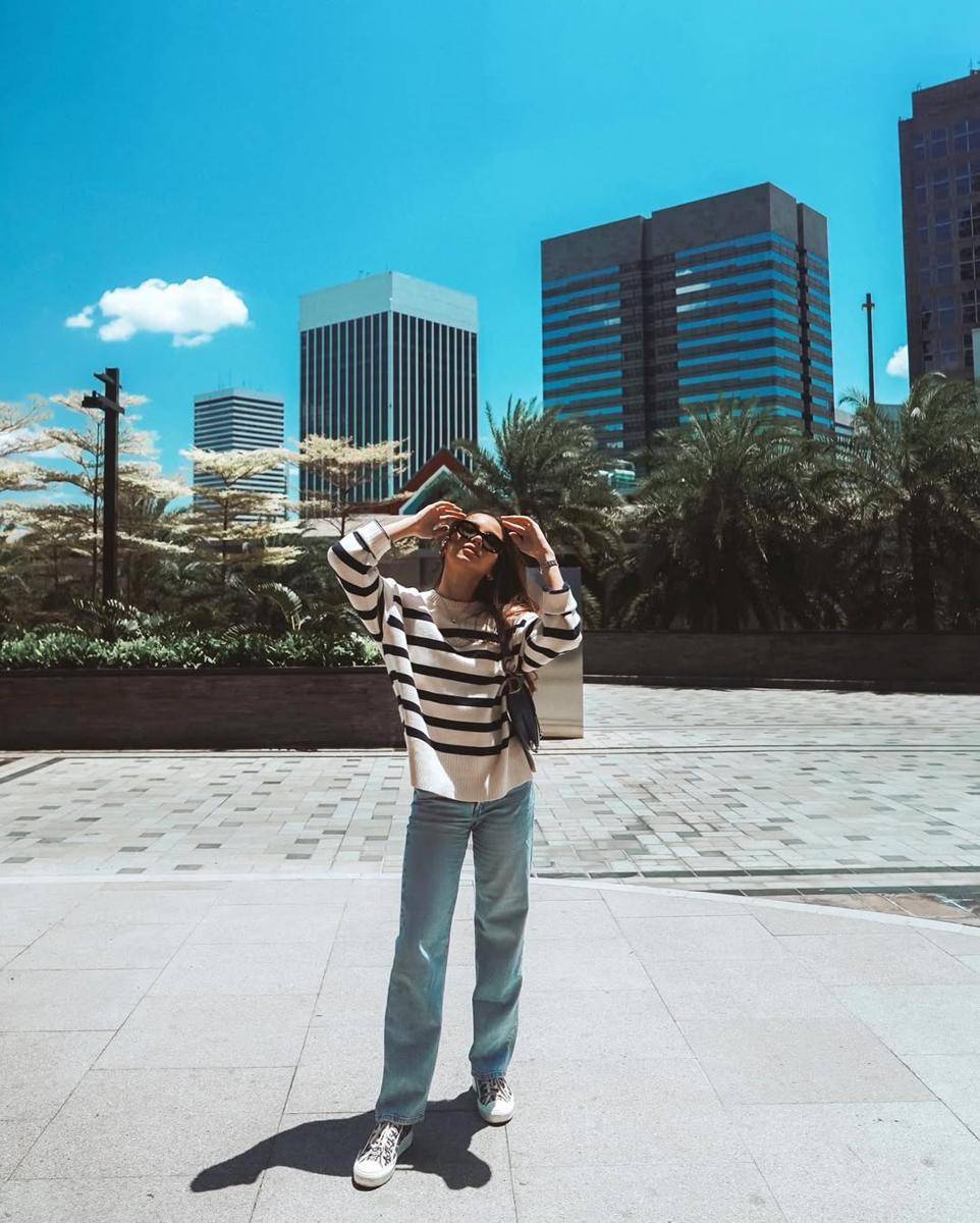 ide outfit ngampus ala Alyssa Daguise (instagram.com/alyssadaguise)