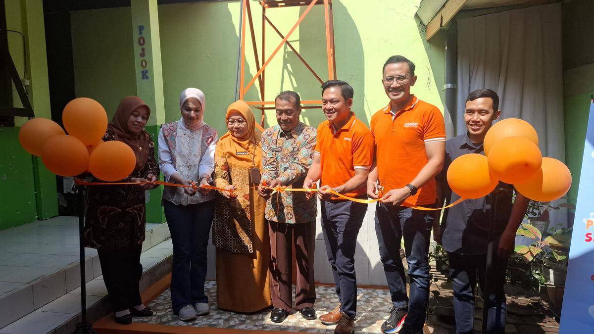 Launching bantuan sanitasi air bersih dari Guardian Indonesia kepada SDN Kasin Malang. (IDN Times/Rizal Adhi Pratama)