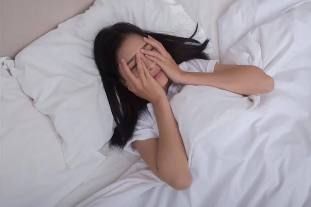 Overthinking (freepik.com/jcomp) 