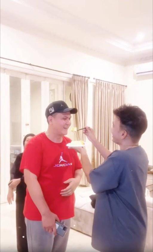 kejutan ulang tahun Ruben Onsu (instagram.com/ruben_onsu)