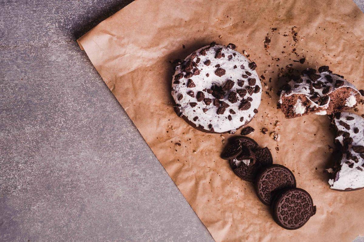 ilustrasi donat oreo