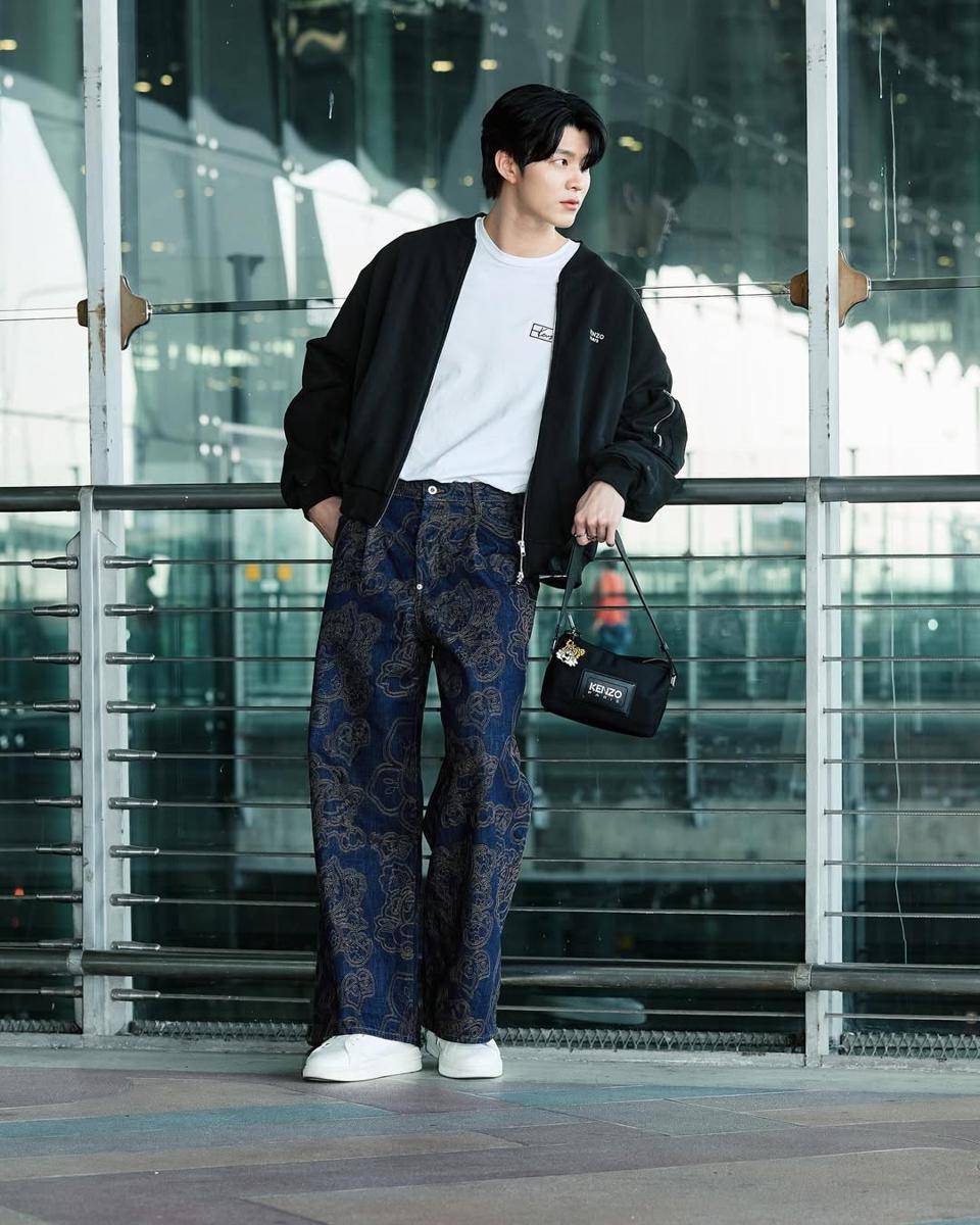 Meen Nichakoon (instagram.com/meennicha8)