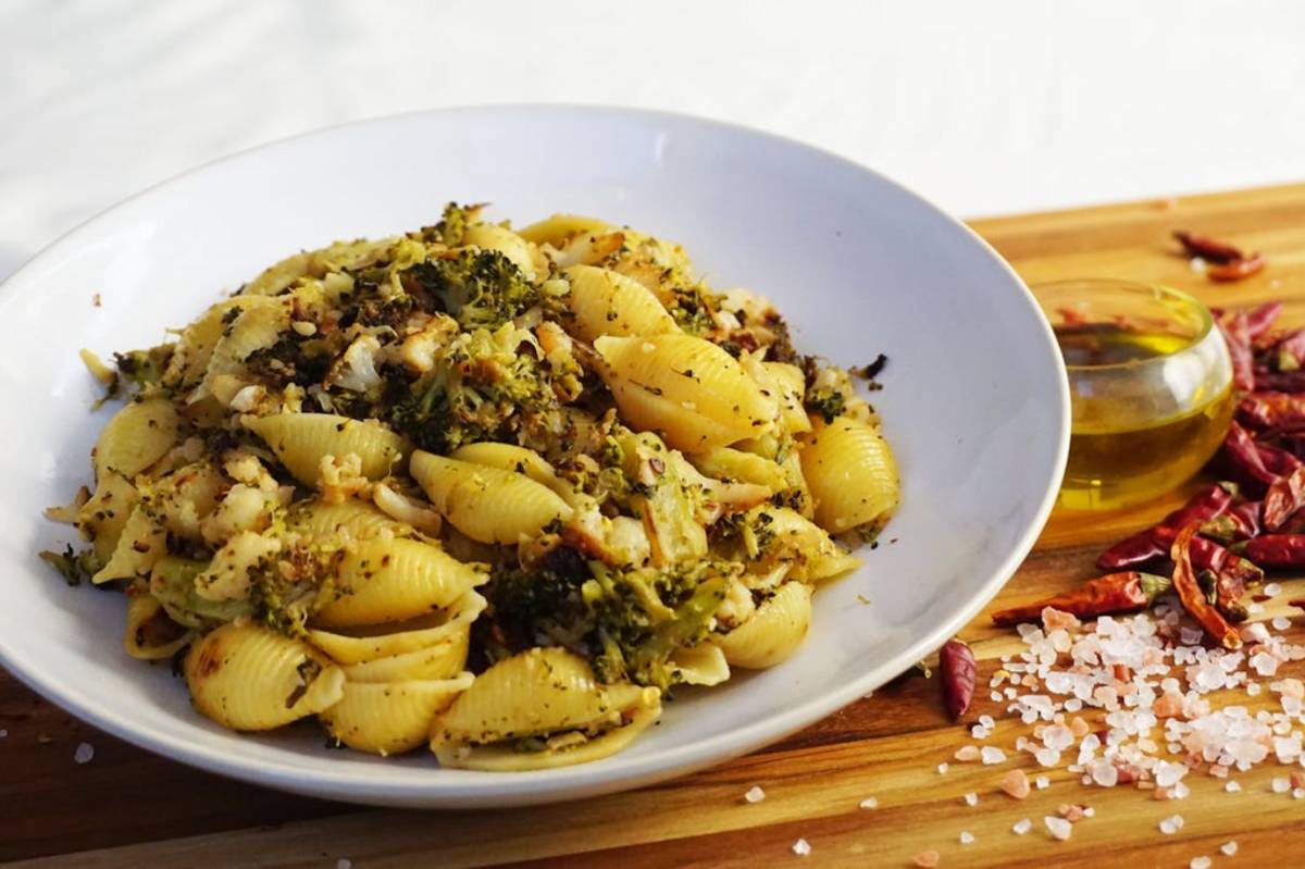 ilustrasi pasta creamy beef