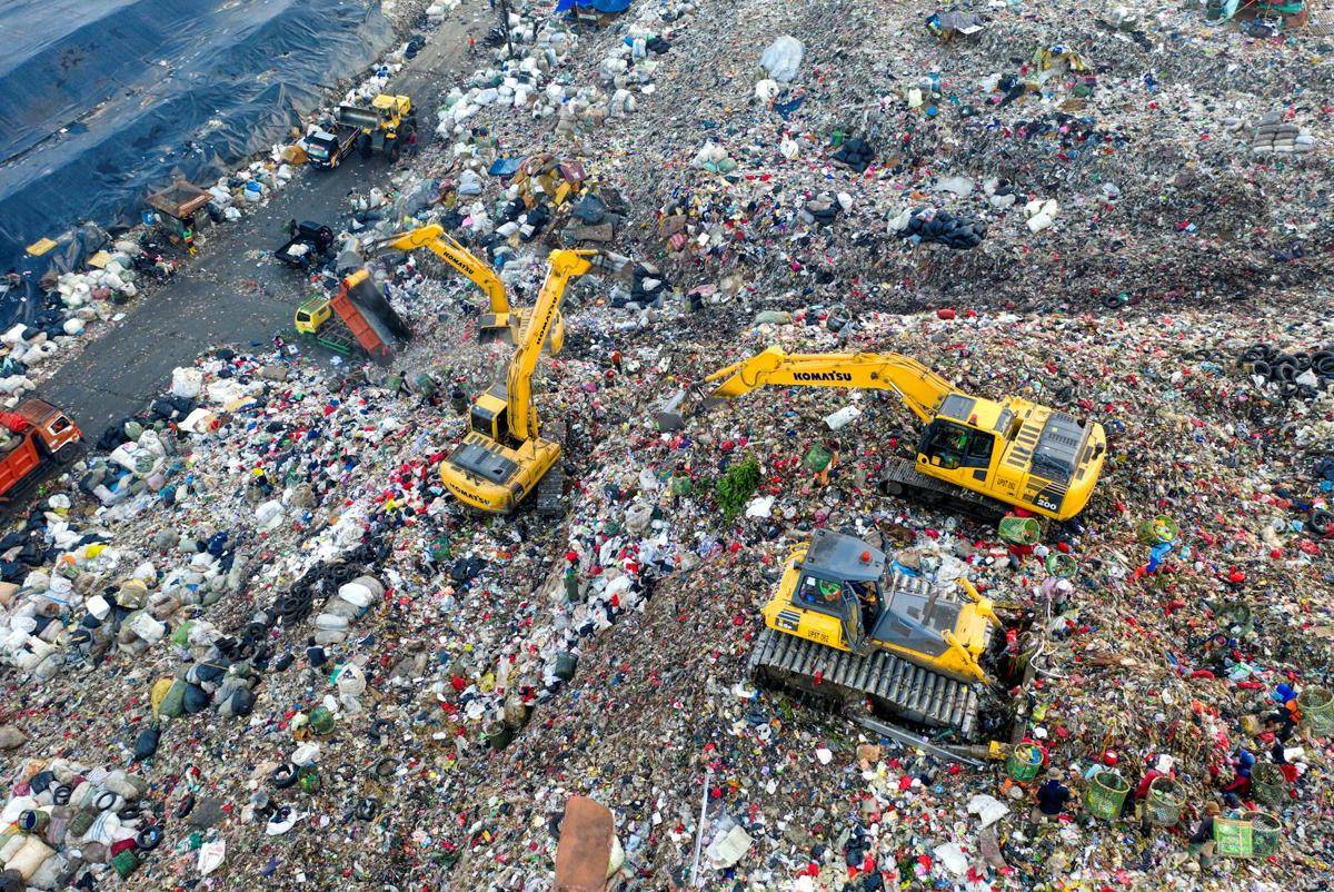 ilustrasi tempat pembuangan sampah (pexels.com/Tom Fisk)