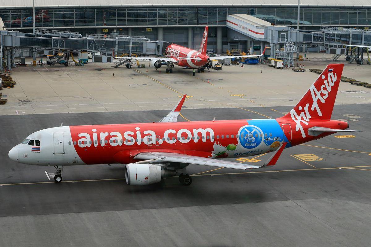 Ilustrasi maskapai Air Asia. (pexels.com/Jeffry S.S.)