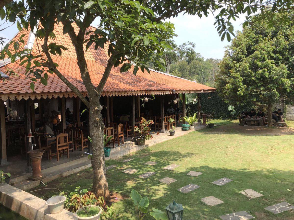 Harga Pawon Purba, Tempat Sarapan dengan View Gunung Api Purba (Dok. Pribadi/Dita R)