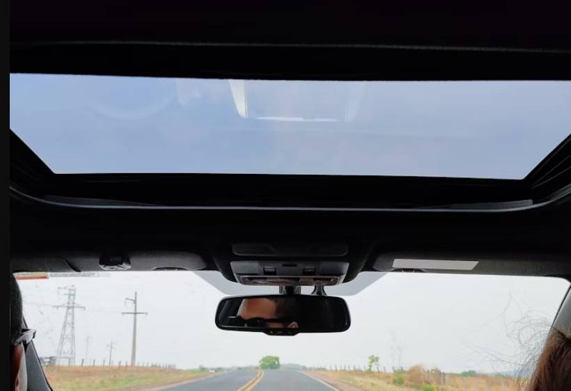 Mobil dengan Sunroof Rentan Bocor