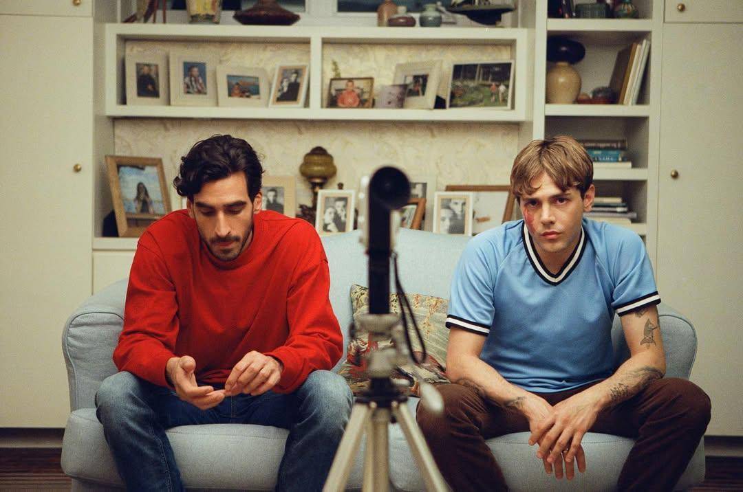 Xavier Dolan (kanan) dalam film Matthias & Maxime (