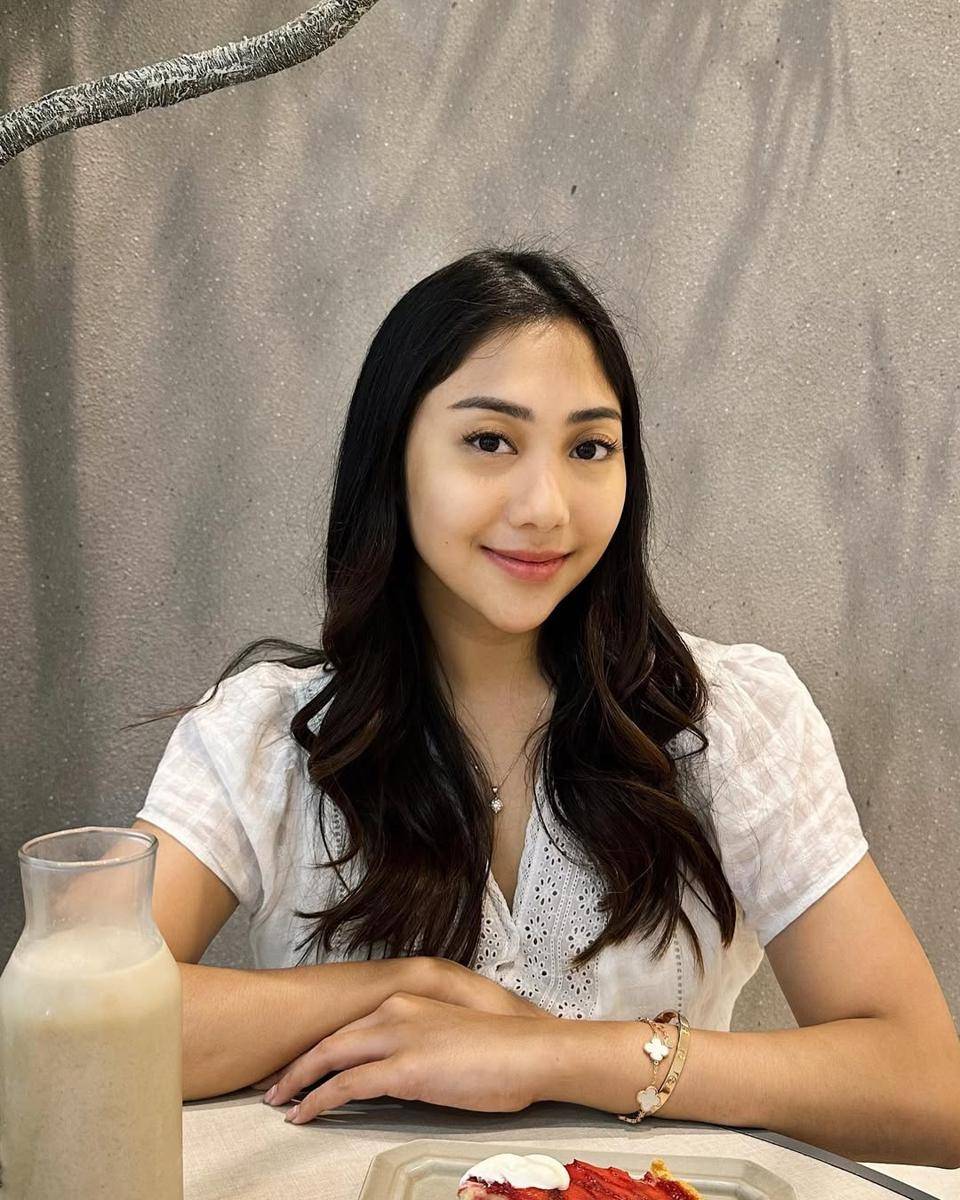 Ide makeup ala Winona Willy (instagram.com/nonawilly16)