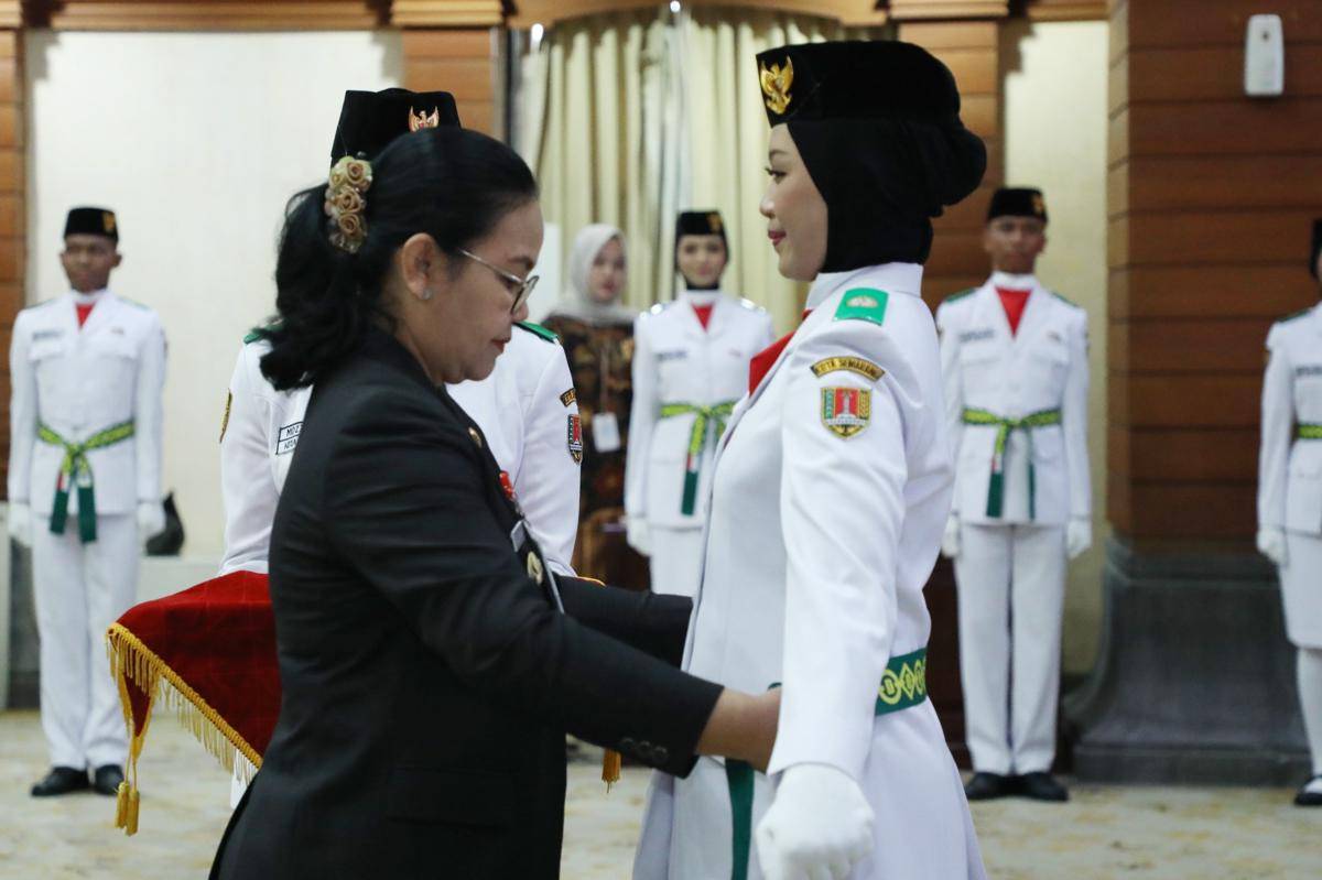 paskibraka, pengibar bendera