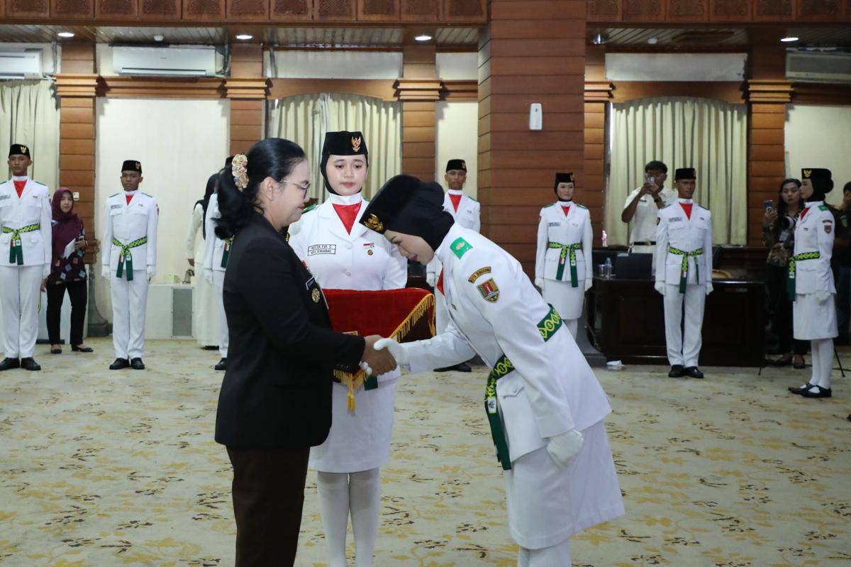 paskibraka, pengibar bendera