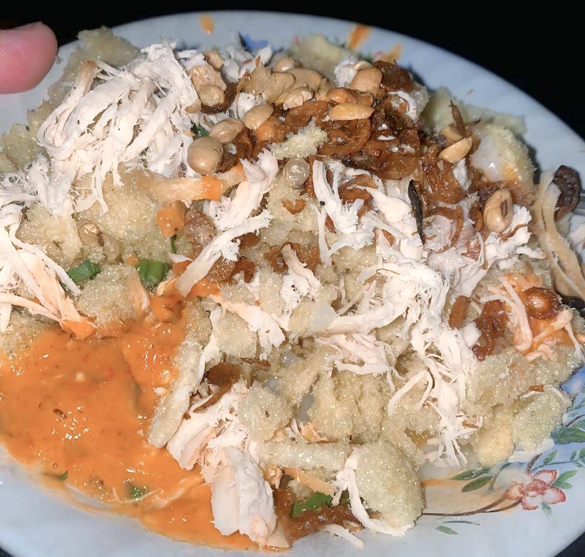 Bubur Ayam Kumis (google.com/maps/Fairuz Munif)
