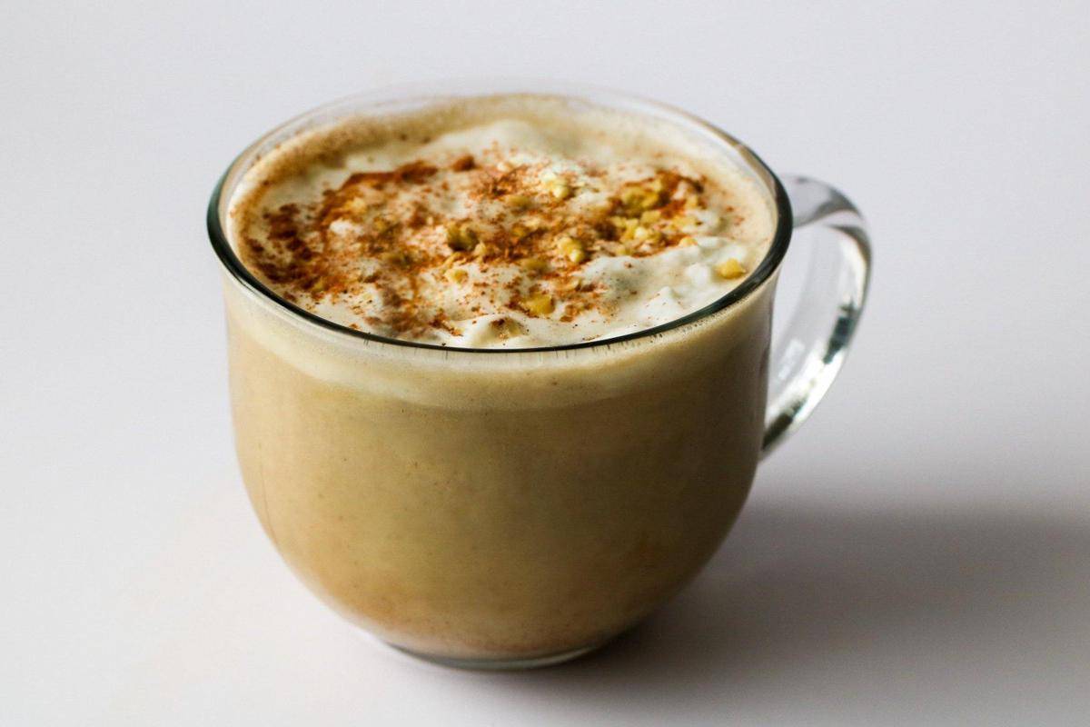 ilustrasi choco banana latte