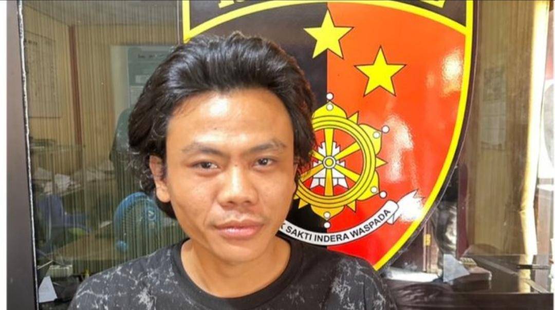 Pelaku Redi saat diringkus Polsek Lubuk Linggau Barat. (Dok. Polres Lubuk Linggau)