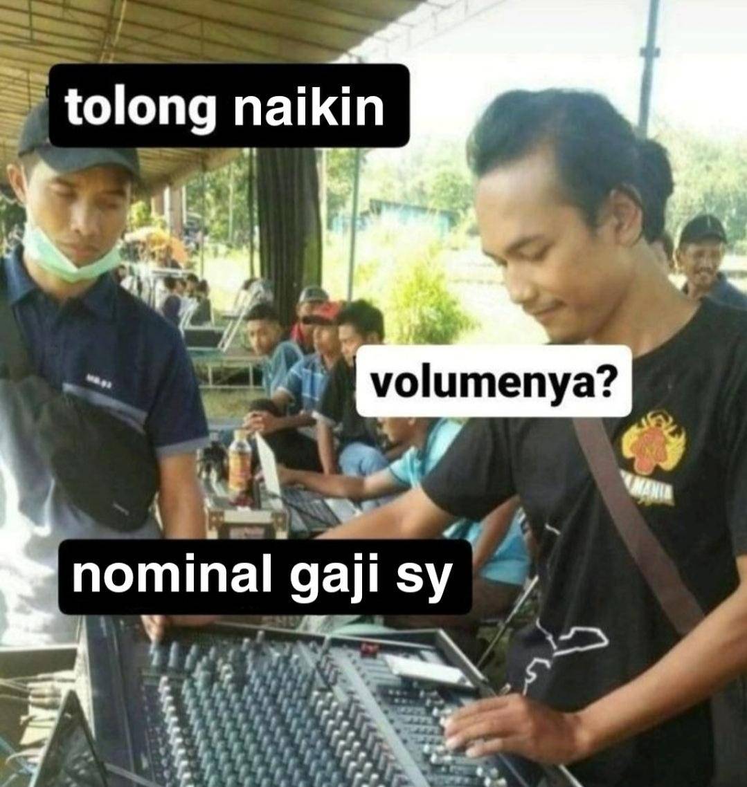 meme gaji pas-pasan