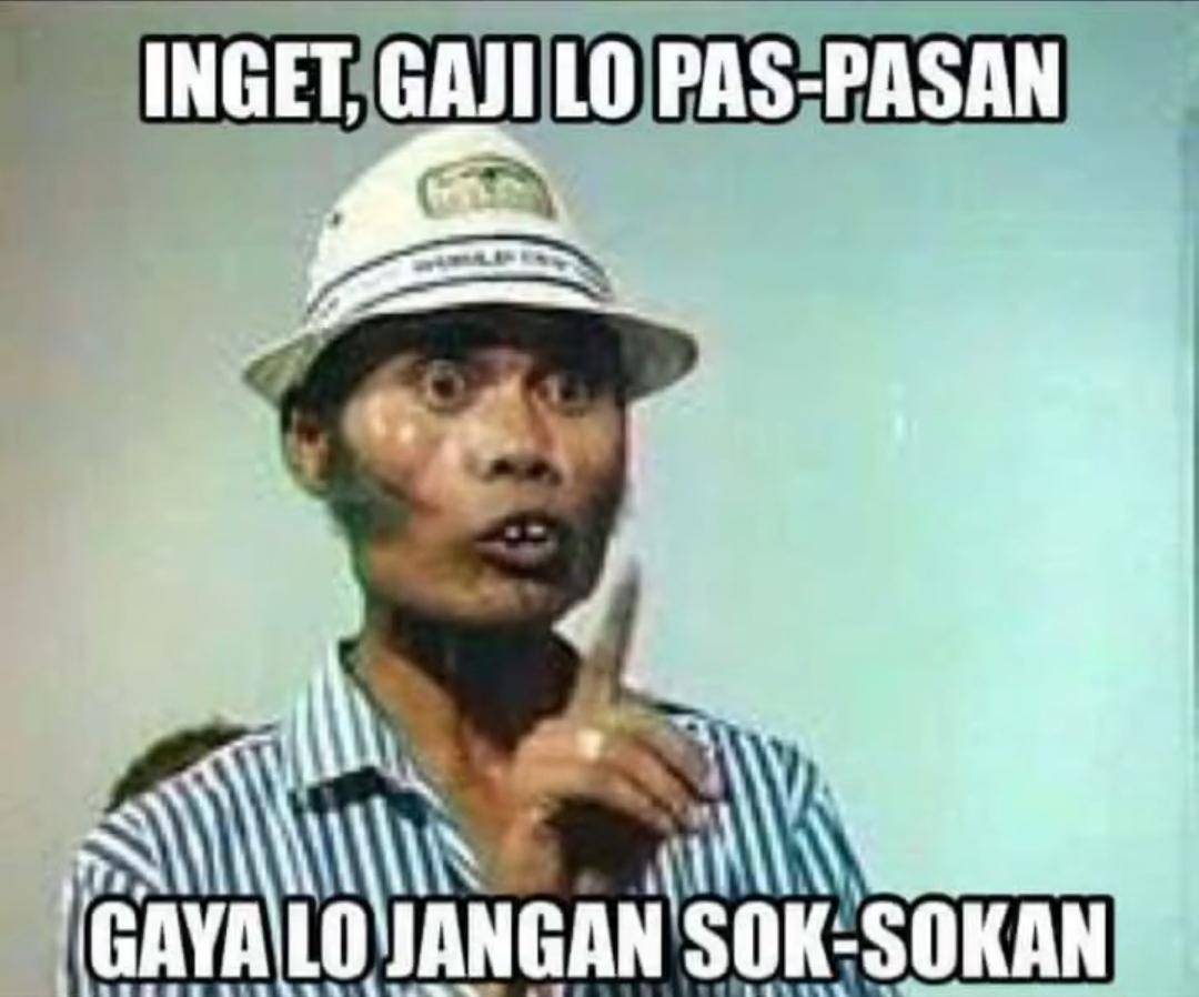meme gaji pas-pasan