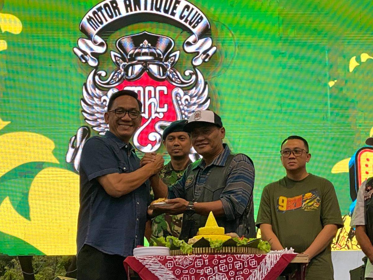 Motor antik dan budaya Jogja berpadu di Djogja Antique Day 2025. (dok. Pemkot Jogja)