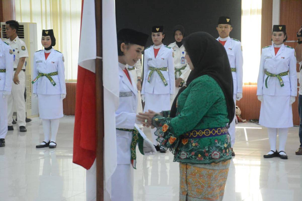Wali Kota Bandar Lampung, Eva Dwiana saat menghadiri pelantikan DPPI. (Dok. Dinas Komdigi Kota Bandar Lampung).