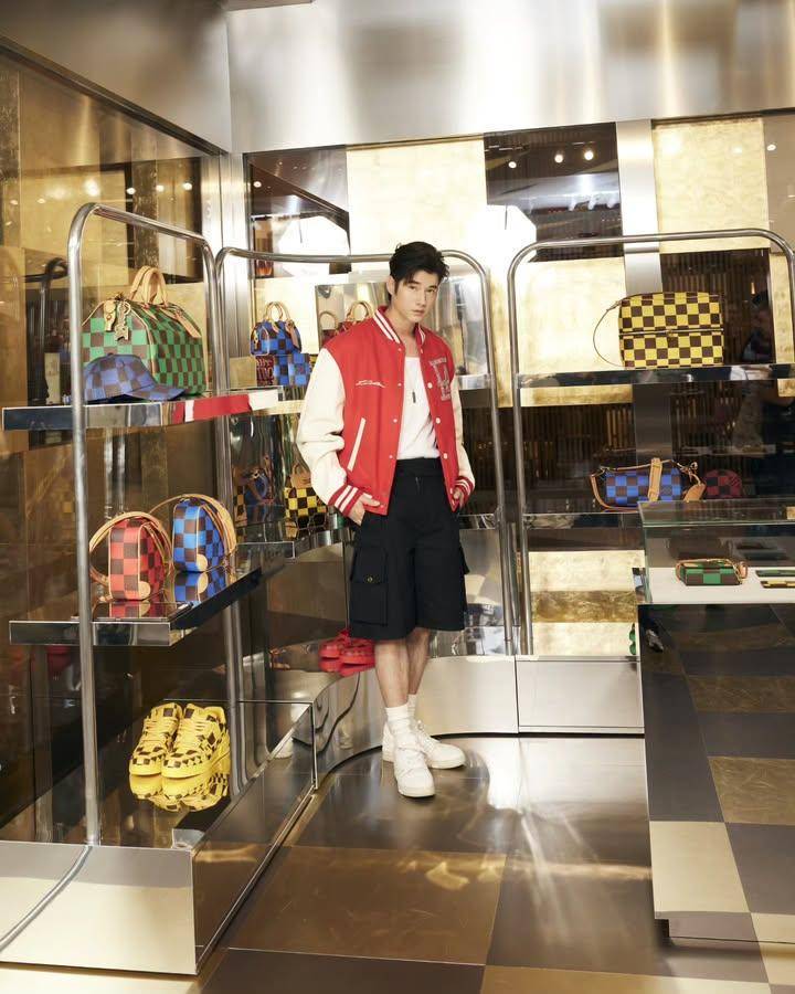 outfit layering ala Mario Maurer (instagram.com/mario_mm38)