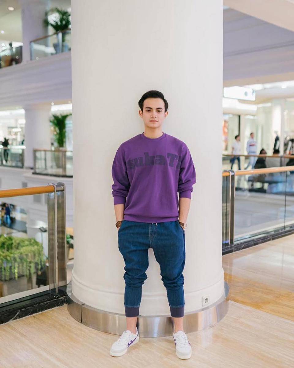 Daily Outfit ala Omara Esteghlal (instagram.com/omara.esteghlal)