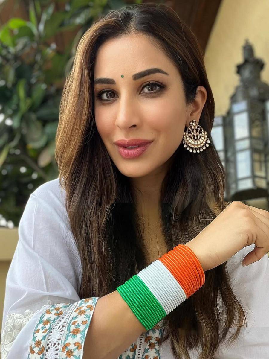 Sophie Choudry