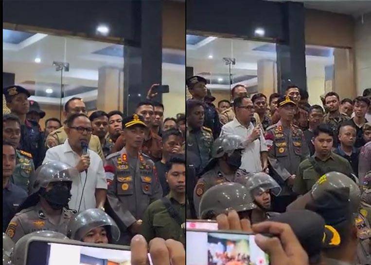 Wakil Bupati Bone, Andi Akmal Pasluddin, menemui demonstran penolak kenaikan PBB, Kamis (14/8/2025)