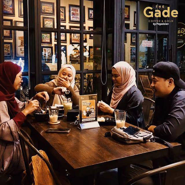 Potret suasana di The Gade Coffee and Gold 